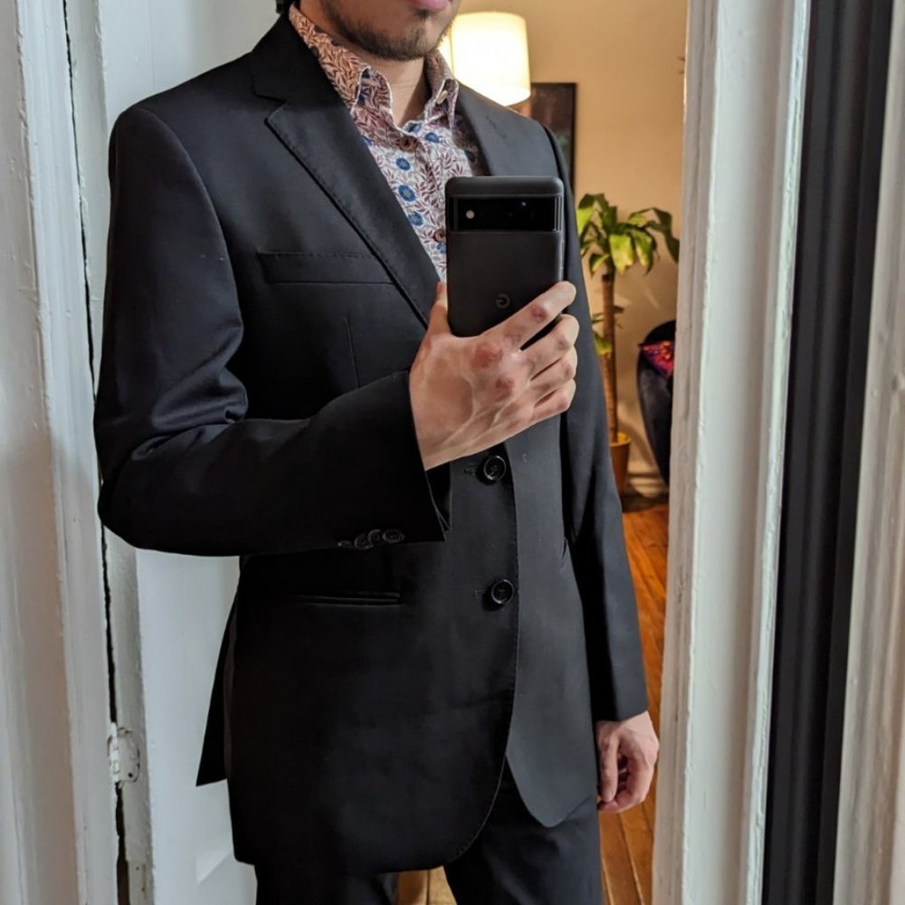 Hugo Boss - James 3 Black Blazer (US 34R)